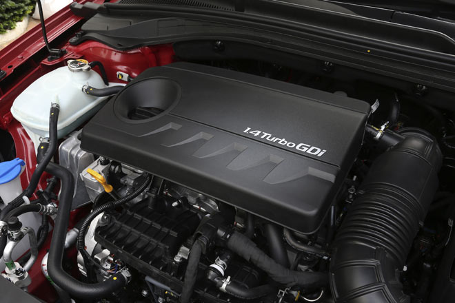 Der neue 1,4-Liter-Turbomotor ist eine ebenso angenehme wie unspektakulre Antriebsquelle, aber nicht ganz so kultiviert wie die TSI aus dem VW-Konzern