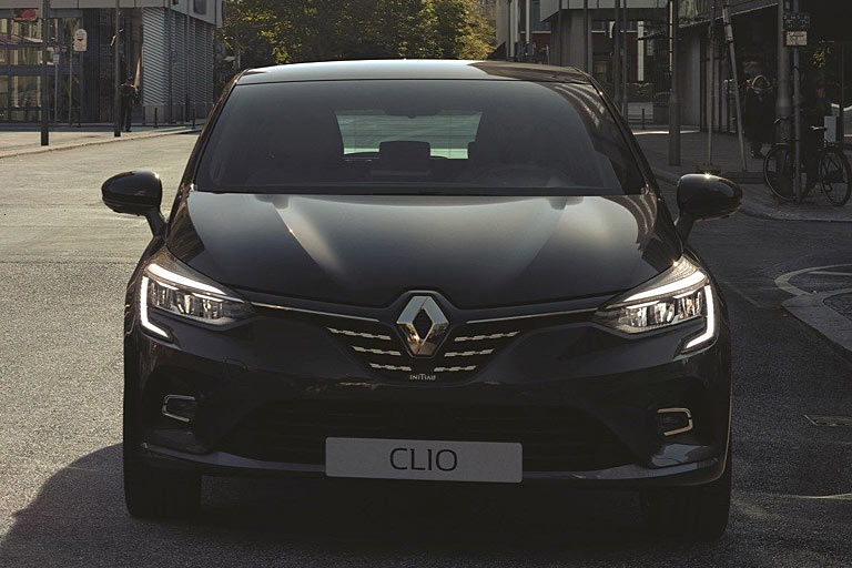 Topmodell auf Komfortseite wird der Clio Initiale Paris, von dem bisher nur dieses Bild freigegeben ist