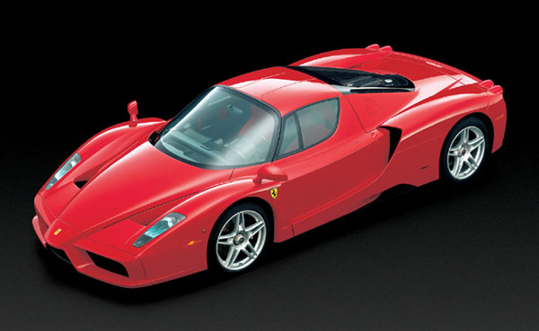 Der Ferrari Enzo – die Formel 1-Nase ist klar erkennbar