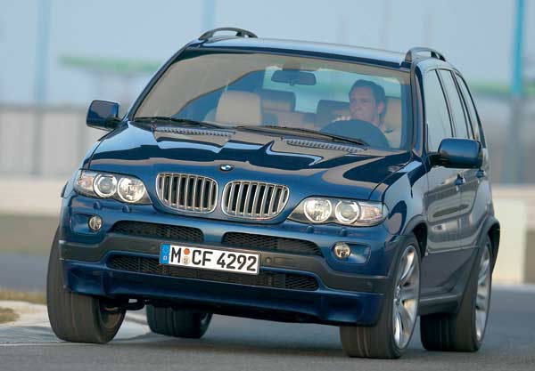 Der berarbeitete BMW X5 rollt jetzt in einer neuen Topversion zu den Hndlern