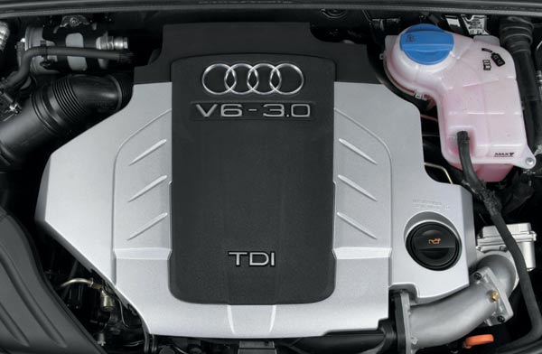 Zehn Motoren, darunter vier Diesel und insgesamt vier neue Varianten stehen zur Verfgung. Der V6-TDI mit Common-Rail-Technik leistet im Mittelklasse-Audi 204 PS und ist wie der ebenfalls neue 2,0 TDI ab Anfang 2005 auch mit Rufilter zu haben. Neu sind ferner die FSI-Varianten 2,0-R4 und 3,2-V6