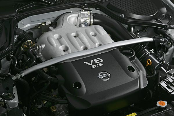 Der 3,5 Liter-V6 erstarkt um 20 auf jetzt 300 PS und darf knftig »
