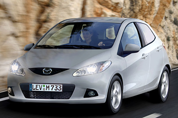 Weg vom braven, schmalen Nutzwert-Design: Der nchste Mazda2 wird deutlich erwachsener