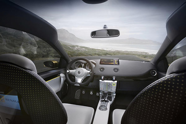 Mehr Spa macht die Studie im Innenraum, wo es weitgehend klar, unverspielt und dank groer Panorama-Scheibe  la Opel Astra GTC hell zugeht