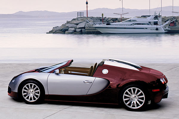 Einem Bericht zufolge bringt Bugatti den offenen Veyron 2009 auf den Markt