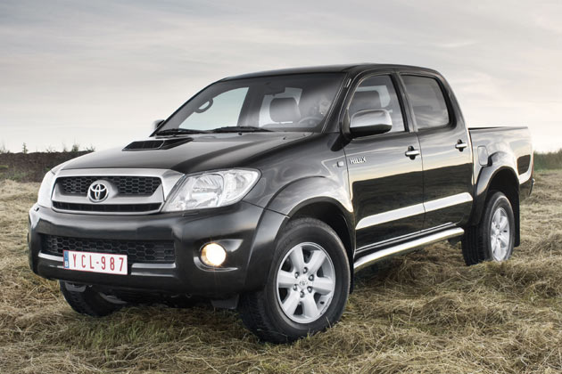 Drei Jahre nach dem Start der sechsten Hilux-Generation spendiert Toyota dem Pick-up ein Facelift