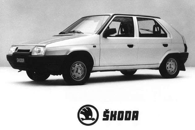 Frontmotor und -antrieb und Heckklappe: Konzeptionell war der Favorit als einziges koda-Modell Anfang der 1990er-Jahre auf dem aktuellen Stand, optisch und technisch aber noch nicht