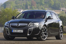 Opel zeigt Insignia OPC Sports Tourer