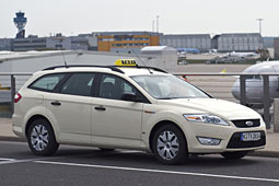 Ford bietet kostenloses Taxi-Ausstattungspaket
