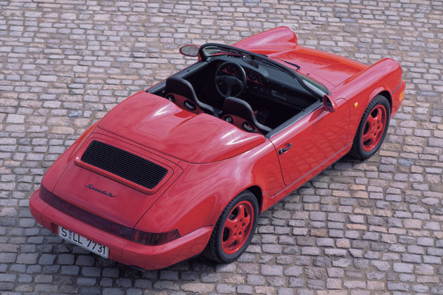 Rckblick: Der neue Speedster ist der vierte. Vorgnger war der 911 Carrera 2 3.6 Speedster von 1993/94