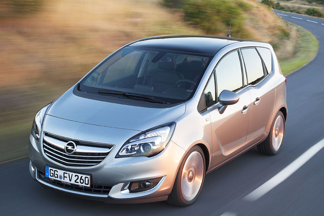 Gestatten, Opel Meriva B, Jahrgang 2014. Die Rsselsheimer frischen ihren kleinen Van fr die zweite Lebenshlfte auf