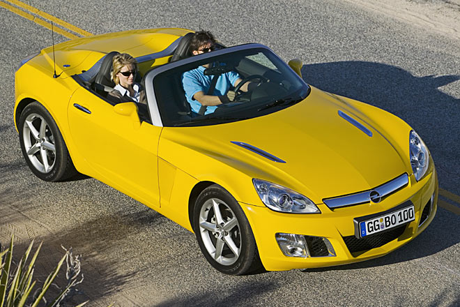 Rückblick: Der GT Roadster auf Basis US-amerikanischer GM-Modelle war ein schönes und recht kompromissloses Auto, das Opel aber nur zwischen 2007 und 2009 in gerade einmal 7.500 Einheiten verkaufte