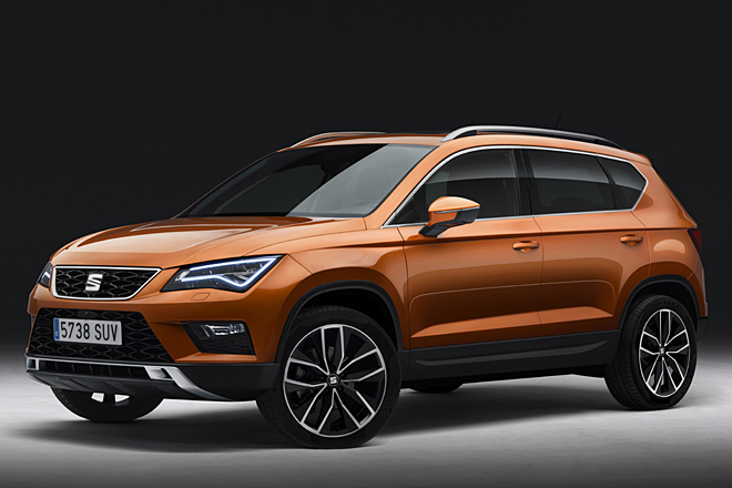 ... sieht grundstzlich fast genau so aus, wie man das erwartet hat. Lediglich den Sickenverlauf an der Flanke hatten wir uns mehr zweigeteilt wie beim erfolgreichen Leon vorgstellt