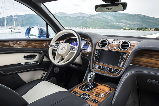 Blick ins Interieur des Bentayga