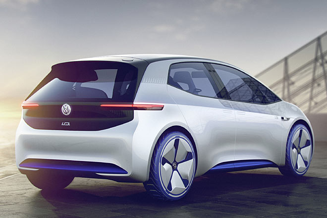 Schwarze Heckklappe und schmale Rckleuchten sind weitere Merkmale, Tankklappe und Abgasanlage entfallen