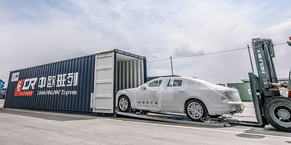 Volvo: Neuwagen kommen per Zug aus China