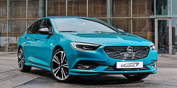 Opel Insignia Ultimate Exclusive: Top of Top
