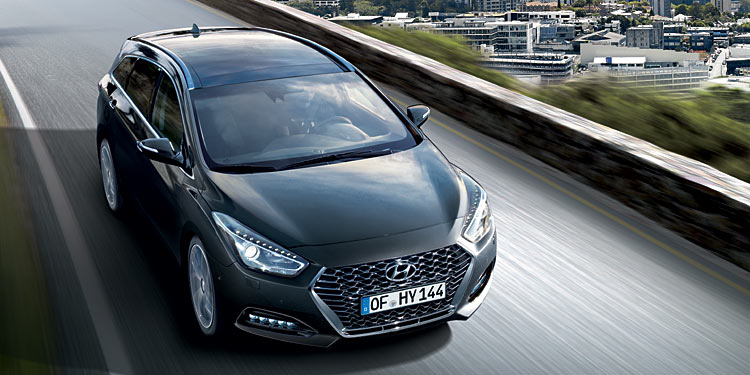 Hyundai i40: Facelift bringt das dritte Gesicht