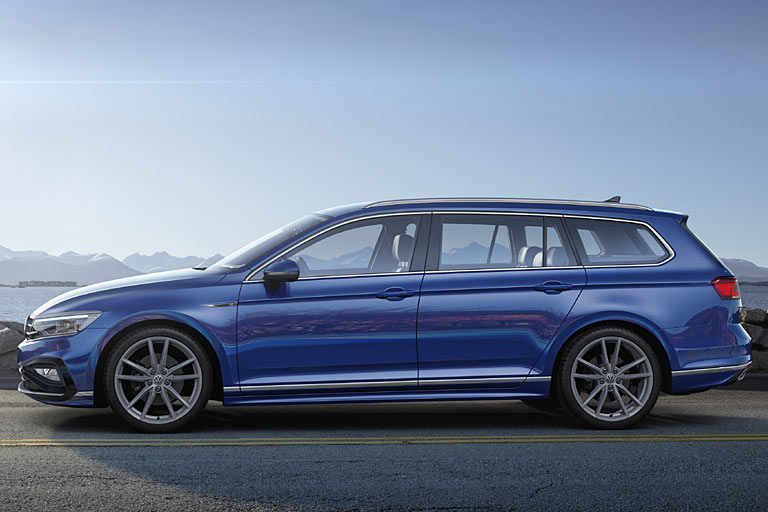 Die Seitenlinie bleibt von neuen Farben (wie diesem feinen Blau) und Rderdesigns abgesehen unverndert