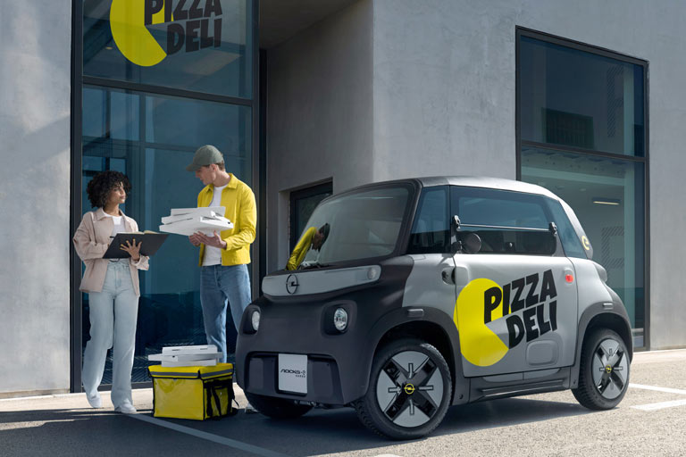 Opel will sein selbsternanntes Nicht-Auto, den Rocks-e, auch in einer Cargo-Variante anbieten, die der Hersteller nicht Duden-konform Kargo nennt. Pizza- oder Apotheken-Lieferanten knnte das eine Alternative zum Pkw sein