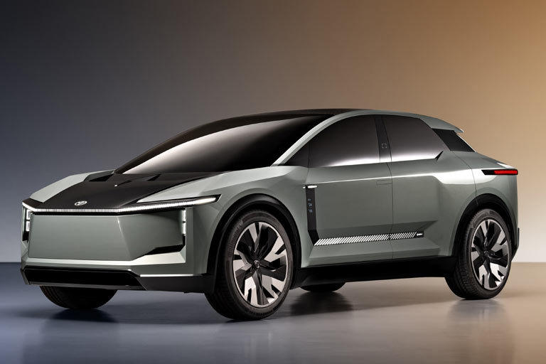 Und dann gibt es noch den FT-3e Concept, der soweit verstndlich keinen Serien-Ausblick gibt. Toyota sagt, das Fahrzeug sei eine Technik-Studie, die das gesamte Spektrum der Zukunftstechnologien zeige