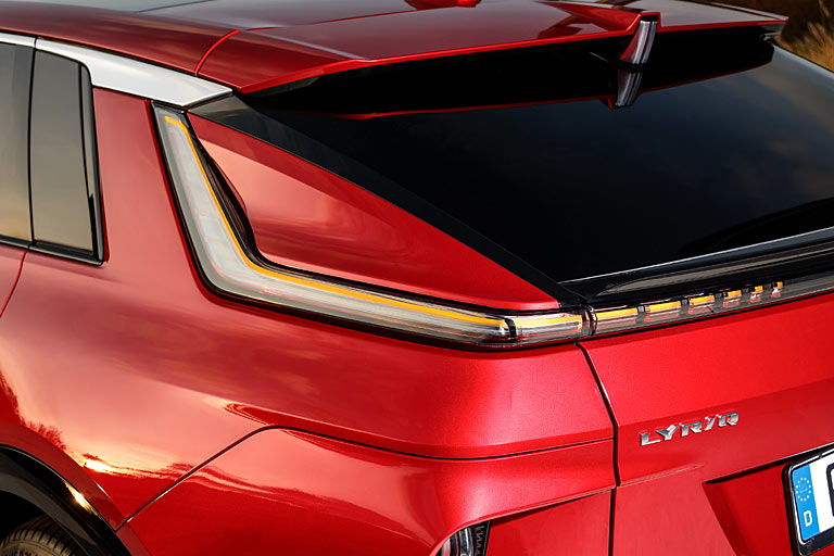 Offenbar sind solche Blinker-Konstrukte inzwischen genehmigungsfhig