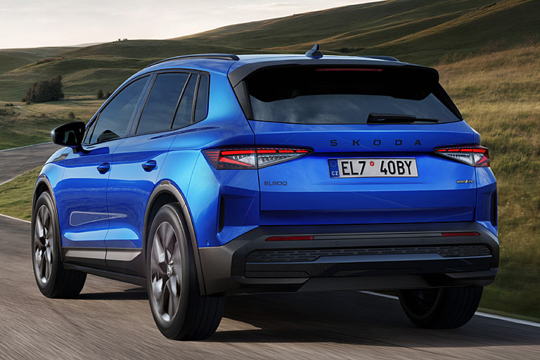 Nochmal der Sportline mit komplett schwarzer Heckschrze