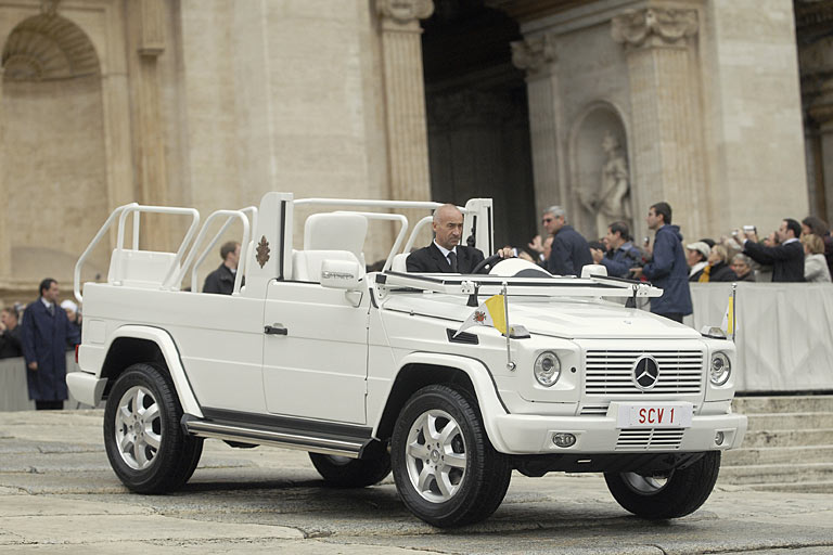 Ohne Fondtre, aber mit umklappbarer Frontscheibe: 2007 ging dieser G500 nach Rom
