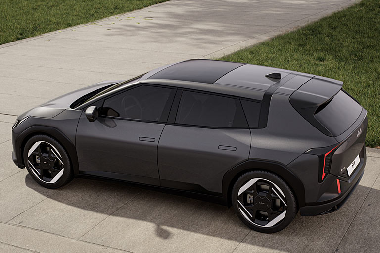 Bei deutschen Kunden dfte das Schrgheck-Modell vermutlich mehr Zustimmung finden