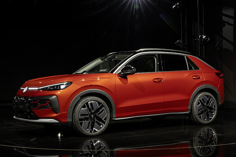 Hier kommt der charakteristische Dachbogen strker zur Geltung