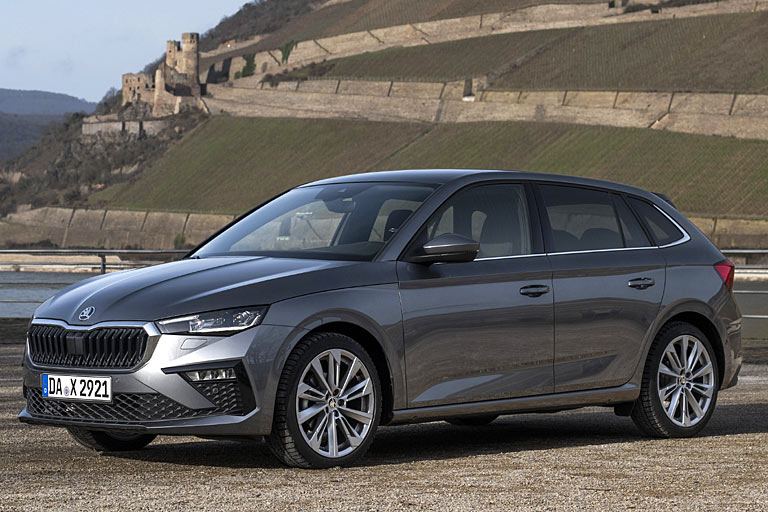 Whrend der Kamiq zunchst weiterleben drfte, sehen wir fr die Zukunft des Scala schwarz