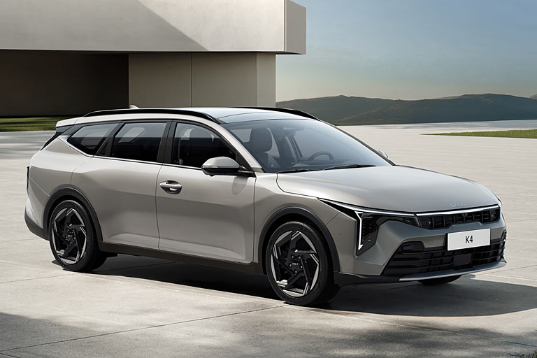 K4 mit Anhang: Kia bringt den K4 auch als Kombi auf den Markt