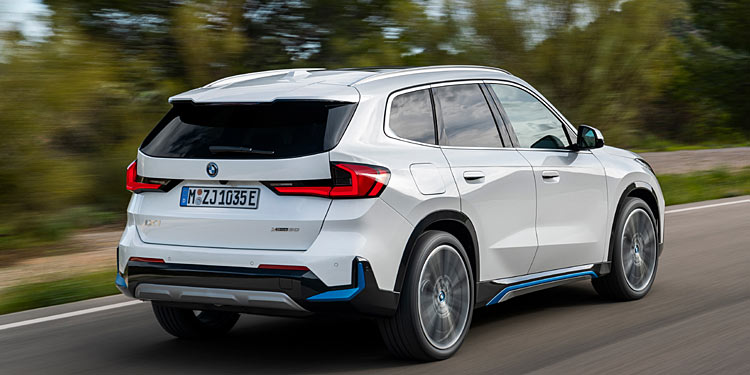BMW: iX1 und iX2 kommen weiter