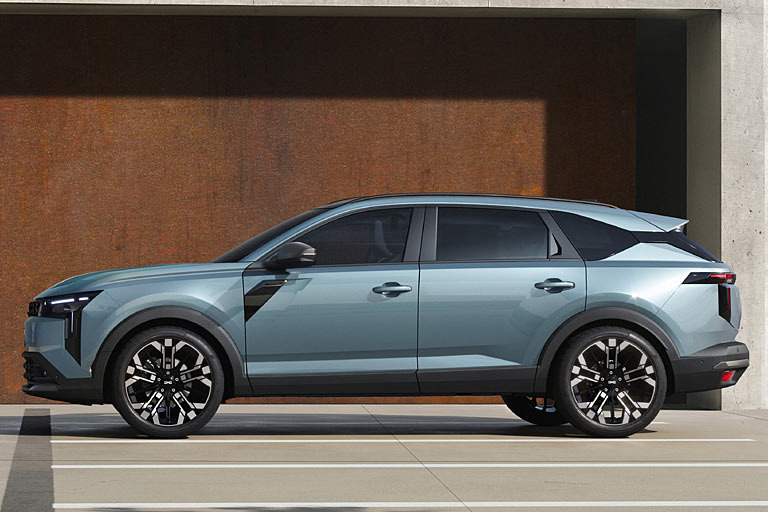 Mit 4,62 Metern Länge ist der Striker etwas kürzer als Konkurrenten wie ein Škoda Octavia Kombi