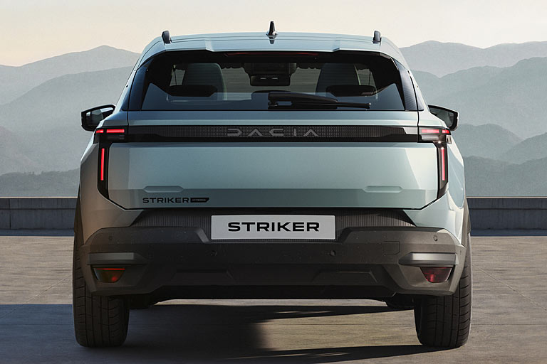 Ähnliches gilt für die Heckpartie: Langweilig nicht, aber hinreichend ruhig und elegant. Die horizontalen Design-Einkerbungen auf der Sicke sind eine ebenso günstige wie interessante Möglichkeit, Akzente zu setzen