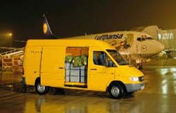 Mercedes Sprinter der Deutschen Post AG