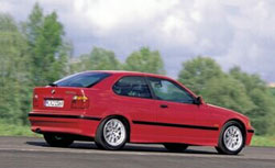 Der BMW 3er compact, hier als 323ti; Bild: BMW AG