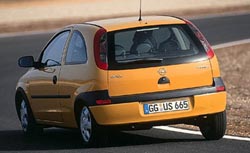 Hochgesetzte Rckleuchten, Kennzeichen im Stofnger, Bild: Opel AG