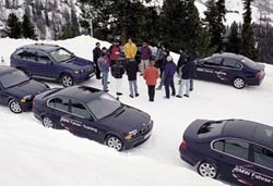 Teilnehmer beim BMW-Fahrertraining in Sölden/Österreich; Bild: BMW Group