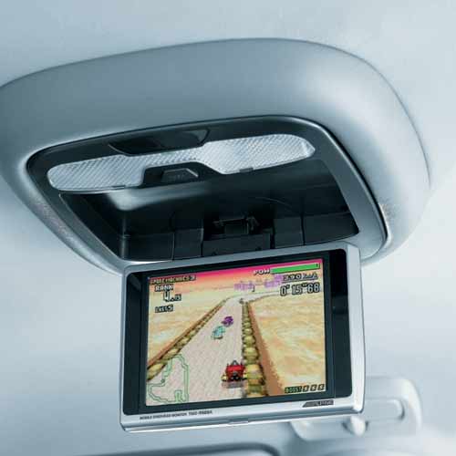 Optional lieferbar: DVD-System mit klappbarem 16:9-Monitor und Infrarot-Kopfhörern