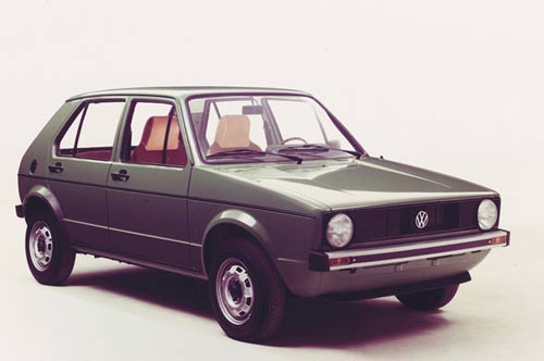 1974 bringt Volkswagen den Golf I – und ahnt noch nicht die Erfolgsgeschichte, die folgen sollte