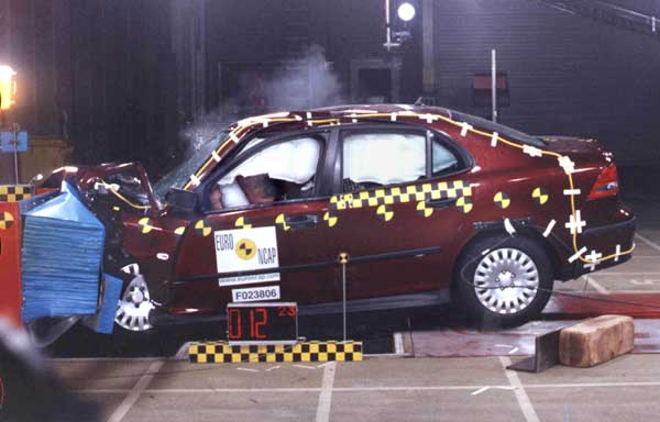 Leichte Schwachstellen, aber insgesamt hohes Sicherheitsniveau: Saab 9-3