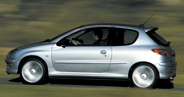 Sportliches Topmodell ist der 206 RC