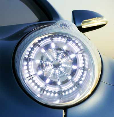 ... sind Scheinwerfer in LED-Technik vorgesehen