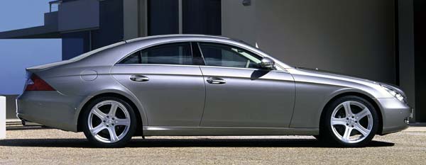 Große Überhänge, kleine Fenster und eine ausgeprägte Sicke sind Kennzeichen des CLS