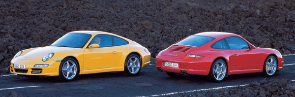 Erstmals seit 1977 startet Porsche einen neuen 911 mit zwei Modellen – Carrera und Carrera S