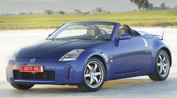 Premiere Ende September auf dem Pariser Autosalon: Nissan 350Z Roadster