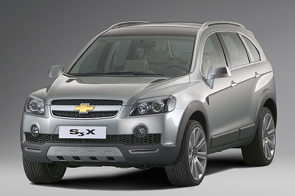 Ausblick auf knftige Chevrolets: Die Studie S3X steht auf dem Pariser Autosalon