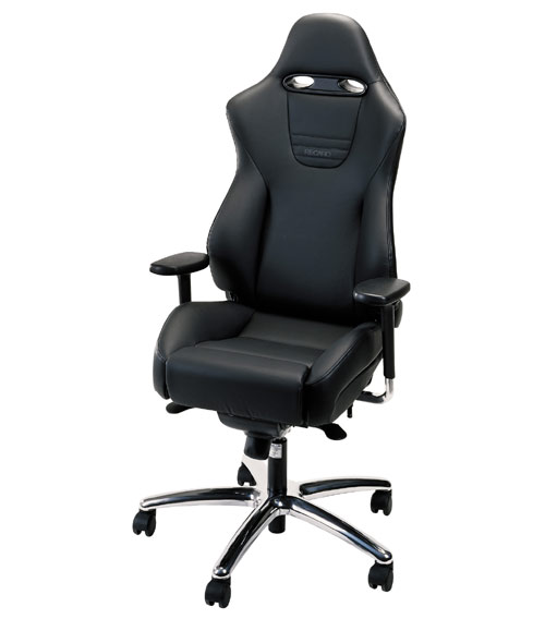 Einer der neuen Brosthle von Recaro, hier der »Office Sport« mit »Gurtfhrung«