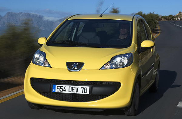 Gestatten, Peugeot 107. Der neue Kleinstwagen wurde zusammen mit Citron und Toyota entwickelt, gebaut wird er in Tschechien